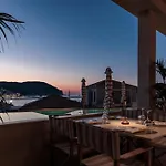 Minno Boutique & 5* Skopelos