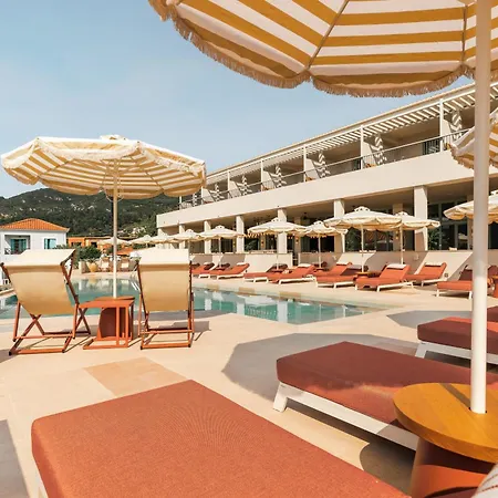 Minno Boutique & 5* 斯科派洛斯