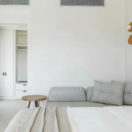 Minno Boutique & Skopelos stad