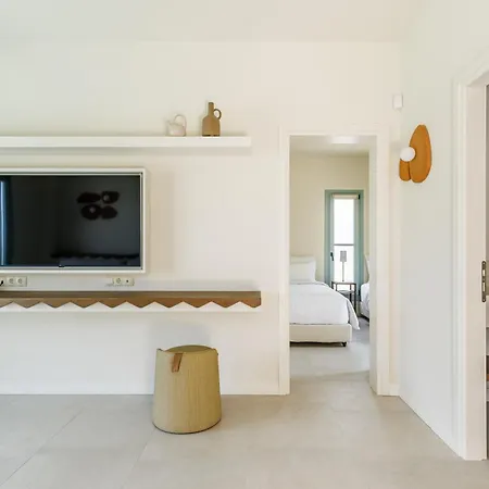 Minno Boutique & Skopelos