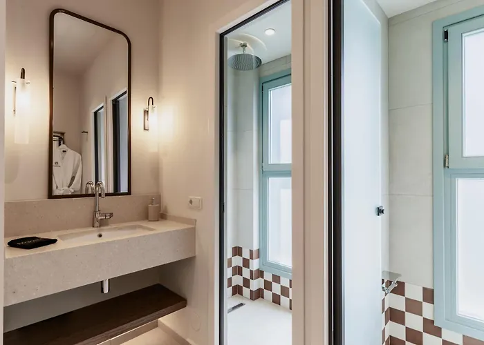 Minno Boutique & Hotel Skopelos Town