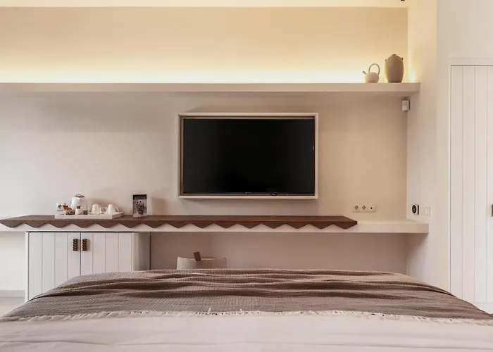 Minno Boutique & Skopelos stad