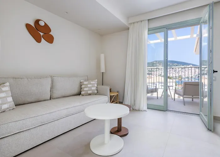 Minno Boutique & Hotel Skopelos Town